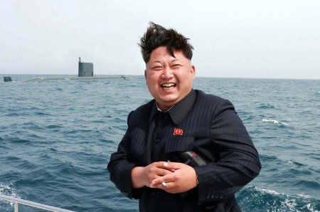 Хойд Солонгос яагаад Ялалтын баярын өдөр пуужин туршив?