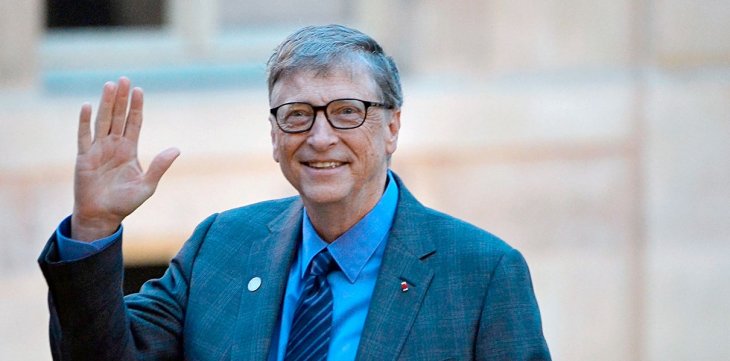 Билл Гейтс 24 жил эзэмшсэн цолоо алдлаа